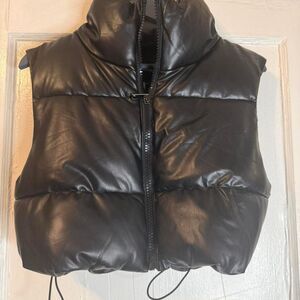 Forever-21 Women's Black Gilet